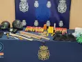 La Policía Nacional incauta un arsenal a los Riazor Blues antes del encuentro del Deportivo con el Leganés