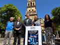 la presentación oficial de la carrera con la presencia del portavoz del Cabildo-Catedral de Córdoba, José Juan Jiménez Güeto; la presidenta del Instituto Municipal de Deportes de Córdoba (Imdeco), Isabel Albás, así como de diferentes concejales, colaboradores y patrocinadores.