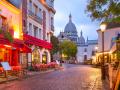 Barrio de Montmartre (París) con la Basílica del Sagrado Corazón al fondo