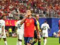 Mikel Oyarzabal celebrando un gol ante Arabia Saudí