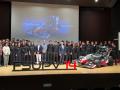 Imagen del equipo de Formula Student de la UPV en la presentación de su primer monoplaza híbrido