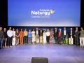 Ganadores y finalistas del VII premio a la mejor iniciativa social en el ámbito energético junto a Susana Camarero, vicepresidenta primera de la Generalitat Valenciana; Rafael Villaseca y Maria Eugenia Coronado, presidente y directora general de Fundación Naturgy