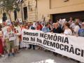Concentración de la Plataforma Memoria Democrática ante el Parlament en 2024.