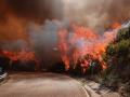Evacuados La Utrera y el barrio de La Velilla por el fuego en el municipio de Valdesamario (León) y confinados La Garandilla y el Castro
