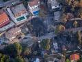 Imagen de la  Urbanización El Club es un área residencial de chalets independientes situada en el municipio de Navas del Rey, en la comarca de la Sierra Oeste de la Comunidad de Madrid, tras los incendios de las últimas semanas.