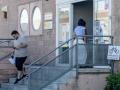 Fachada de una Oficina de Empleo, a 4 de agosto de 2026, en Madrid