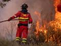 Trabajos de extinción del incendio en el paraje Raboconejo de Niebla (Huelva).

CLARA CARRASCO / EUROPA PRESS
08/8/2026