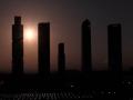 Las fascinantes imágenes de la evolución del eclipse total sobre las Cuatro Torres de Madrid