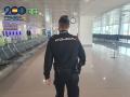 Un agente de la Policía Nacional en el aeropuerto de Palma

REMITIDA / HANDOUT por POLICÍA NACIONAL
Fotografía remitida a medios de comunicación exclusivamente para ilustrar la noticia a la que hace referencia la imagen, y citando la procedencia de la imagen en la firma
16/8/2026