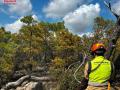Imagen de un bombero trabajando en el incendio de Sierra Calderona

REMITIDA / HANDOUT por CONSORCIO BOMBEROS CASTELLÓN
Fotografía remitida a medios de comunicación exclusivamente para ilustrar la noticia a la que hace referencia la imagen, y citando la procedencia de la imagen en la firma
23/8/2026