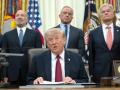 Donald Trump desde su despacho en la Casa Blanca