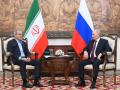 El presidente de Rusia, Vladimir Putin, y el presidente de Irán, Masoud Pezeshkian,