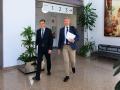 El presidente gallego, Alfonso Rueda, acompañado por el consejero de Educación, Ciencia, Universidades e FP, Román Rodríguez

REMITIDA / HANDOUT por DAVID CABEZÓN
Fotografía remitida a medios de comunicación exclusivamente para ilustrar la noticia a la que hace referencia la imagen, y citando la procedencia de la imagen en la firma
01/9/2026