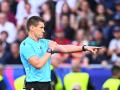 Daniel Siebert, durante la final de la Champions League 2026, PSG - Arsenal