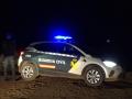 Imagen de un vehículo de la Guardia Civil en patrulla nocturna