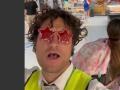 Moritz Bonin, el animador del Dutty Free del aeropuerto de Palma en uno de sus vídeos