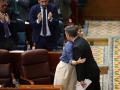 El consejero de Presidencia, Justicia y Administración Local de la Comunidad de Madrid, Miguel Ángel García Martín, y la presidenta de la Comunidad de Madrid, Isabel Díaz Ayuso, durante un pleno en la Asamblea