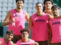 Varios jugadores del Córdoba en un entrenamiento en el estadio