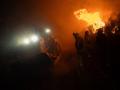 Varias personas trabajan en la extinción del fuego, a 24 de septiembre de 2026, en Calvos de Randín, Ourense, Galicia (España). La Consellería do Medio Rural ha declarado la Situación 2 en el incendio de Calvos de Randín (Ourense) como "medida preventiva" por la proximidad del fuego al núcleo de As Meaus, en el municipio limítrofe de Baltar. El fuego sin control arrasa 140 hectáreas. El fuego se inició a las 13.36 horas de este jueves y trabajan en las tareas de extinción, entre otros, ocho helicópteros y nueve aviones.

Adrián Irago / Europa Press
24 SEPTIEMBRE 2026;FUEGO;INCENDIO;NATURALEZA;BOMBEROS;LLAMA;LLAMARADA;BRIGADISTAS;
24/9/2026