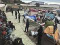 La Policía inicia este martes el desalojo migrantes en la playa de Benítez de Ceuta