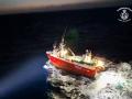 Rescatan a un marinero herido grave a 100 millas de Cabo Vilán tras tres horas y media de vuelo hasta Vigo

REMITIDA / HANDOUT por GARDACOSTAS
Fotografía remitida a medios de comunicación exclusivamente para ilustrar la noticia a la que hace referencia la imagen, y citando la procedencia de la imagen en la firma
30/9/2026