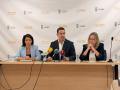 Los concejales del PP de Villena Georgina Soriano, Miguel Ángel Salguero y María José Hernández
