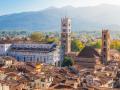 Vista panorámica de Lucca, con el Duomo de San Martino