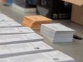 Imagen de archivo de papeletas electorales en unos comicios generales