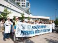 Médicos y facultativos durante una concentración frente al Hospital 12 de Octubre