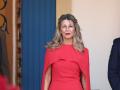 La vicepresidenta segunda y ministra de Trabajo y Economía Social, Yolanda Díaz, durante el acto solemne de homenaje a la bandera nacional y desfile militar por el 12 de octubre, Día de la Hispanidad, en la Plaza de Cánovas del Castillo, a 12 de octubre de 2026, en Madrid (España). Los actos comienzan con el izado de bandera y van seguidos del homenaje a los que dieron la vida por el país. Posteriormente, comienzan los desfiles militares aéreos y terrestres. Alrededor de 4.400 integrantes de las Fuerzas Armadas, las Fuerzas y Cuerpos de Seguridad y distintas instituciones públicas civiles participan este año en el desfile presidido por los Reyes. El desfile aéreo ha contado con 50 aeronaves de caza, enseñanza y transporte, además de alrededor de 30 helicópteros. Por tierra han participado unos 144 vehículos y 39 motocicletas, además de unos 300 caballos y cinco perros pertenecientes a distintas unidades.

Eduardo Parra / Europa Press
12/10/2026