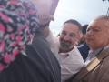 Santiago Abascal este sábado en Palma saludando a sus simpatizantes