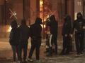 Radicales vascos encapuchados en Bilbao este lunes