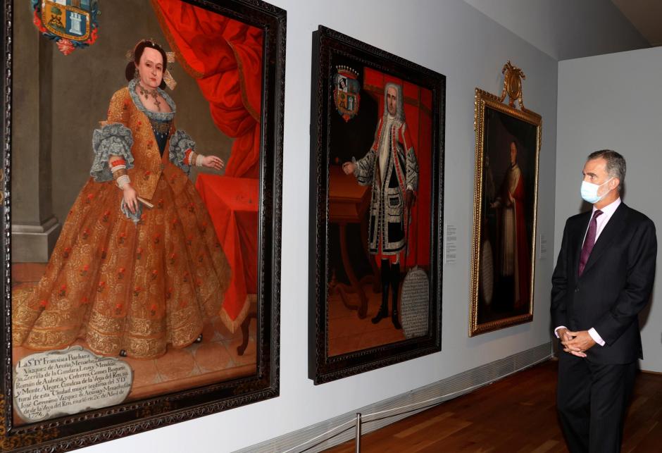 El Rey Felipe VI durante la inauguración de "Tornaviaje. Arte Iberoamericano en España", en el Museo del Prado
