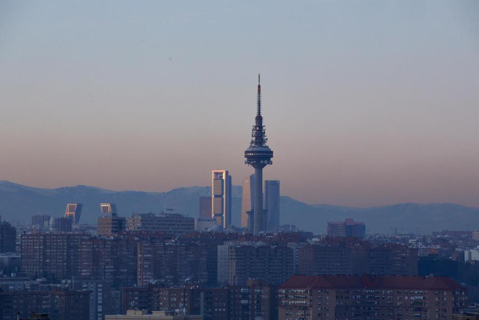 Capa de contaminación sobre la ciudad desde el Cerro del Tío Pío
