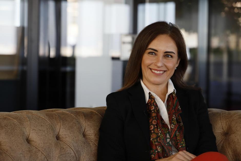 Idoia Rivas, además de diputada autonómica de Vox por Baleares, es también jurista