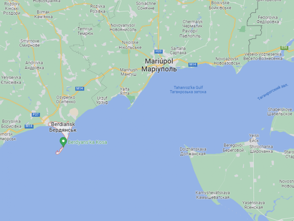 El puerto de Berdiansk se sitúa a unos 90 kilómetros de Mariúpol