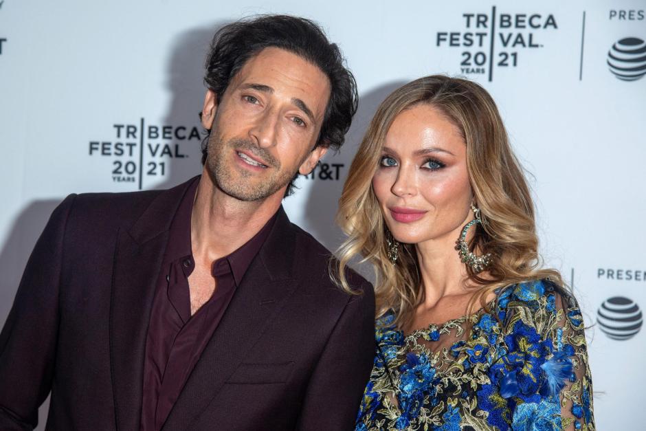 Adrien Brody y Georgina Chapman, en el festival de Tribeca Festival, en mayo de 2021