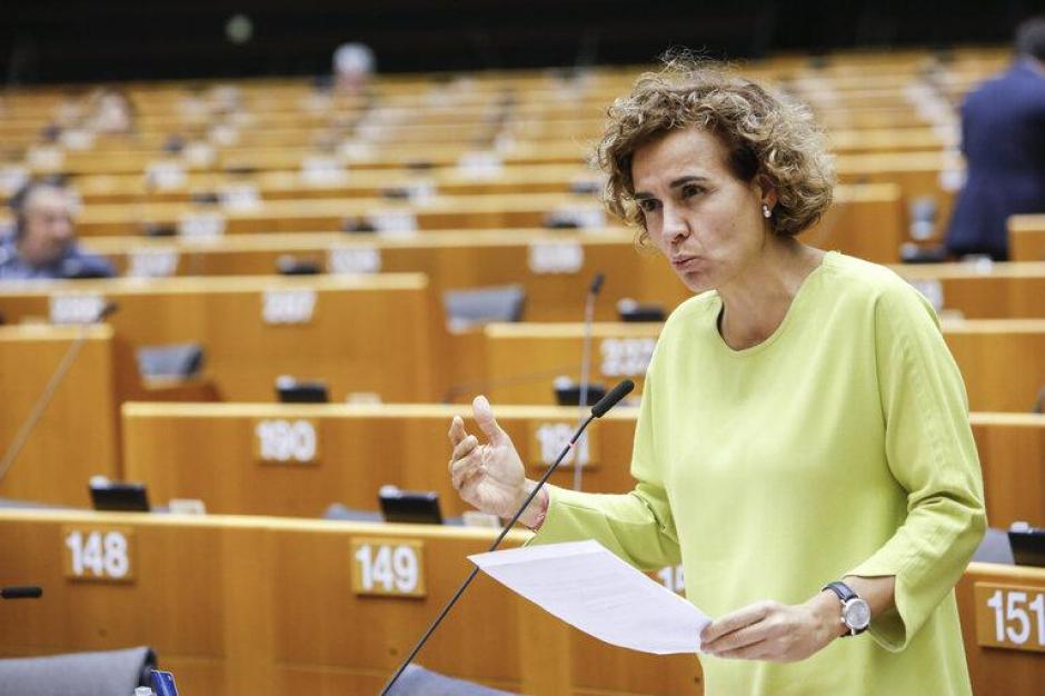 Dolors Montserrat, presidenta de la Comisión de Peticiones, durante una intervención en el Parlamento Europeo