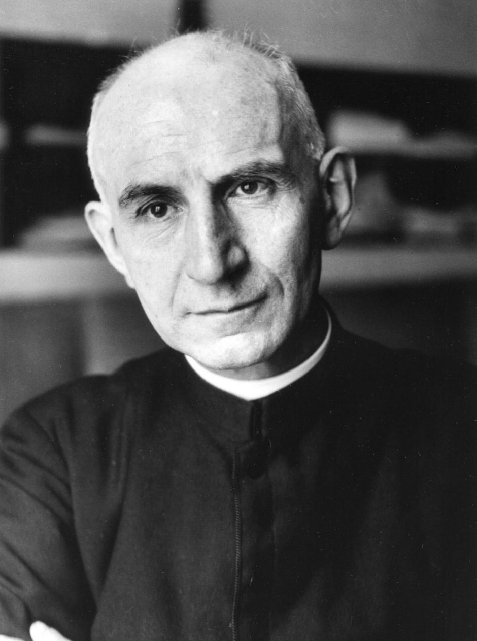 Retrato de don Ángel Herrera Oria en su etapa como sacerdote (1940-1947