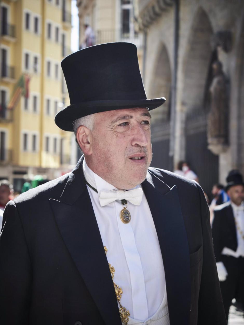 El concejal de Eh Bildu, Joseba Asiron, durante la procesión de San Fermín