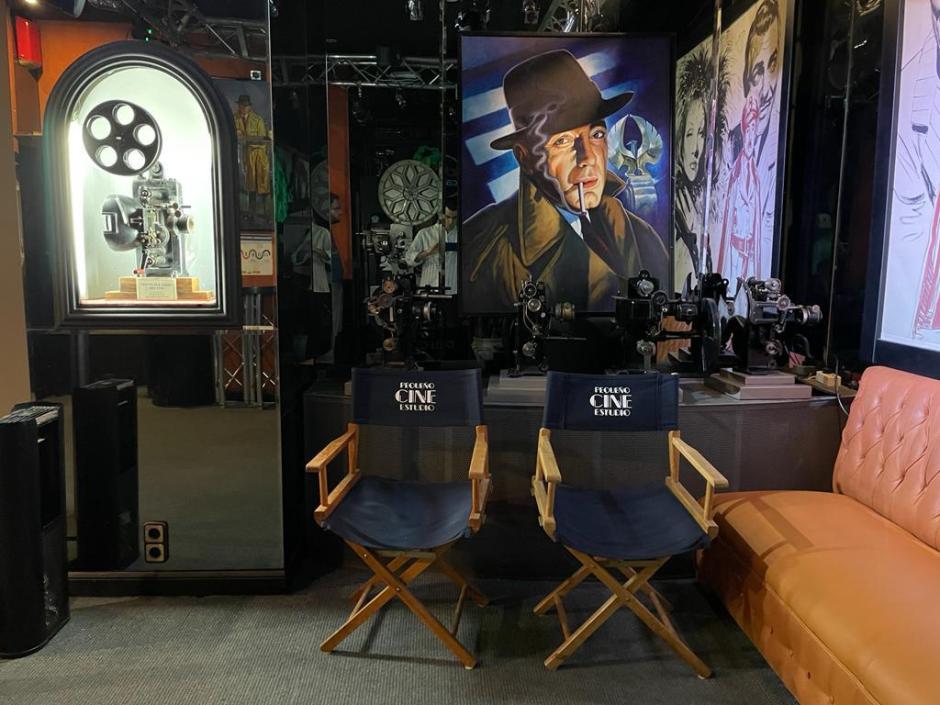 Algunas de las reliquias del Pequeño Cine Estudio