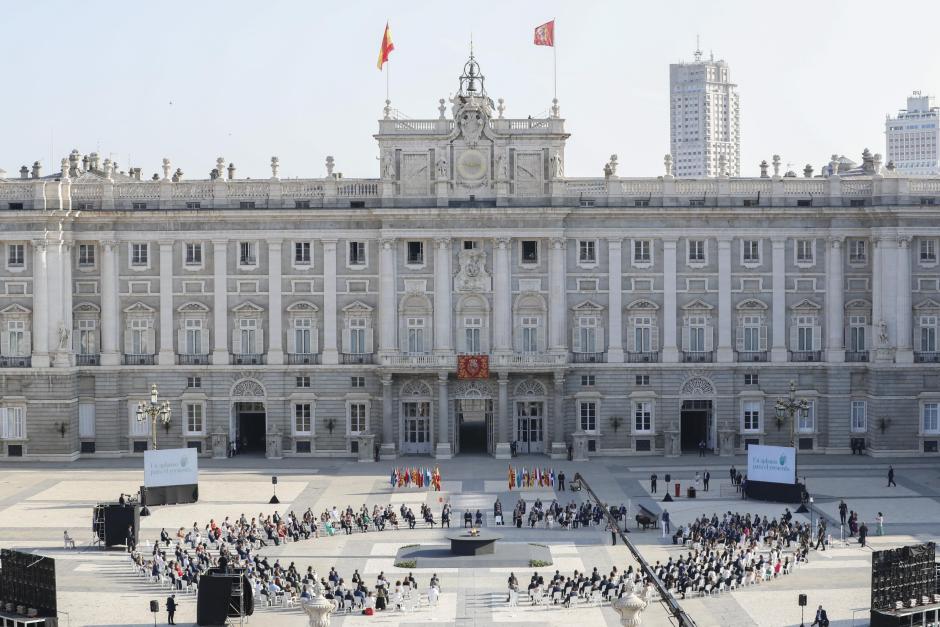 Vista general de la Plaza de la Armería del Palacio Real durante el tercer homenaje de Estado a las víctimas de la covid-19