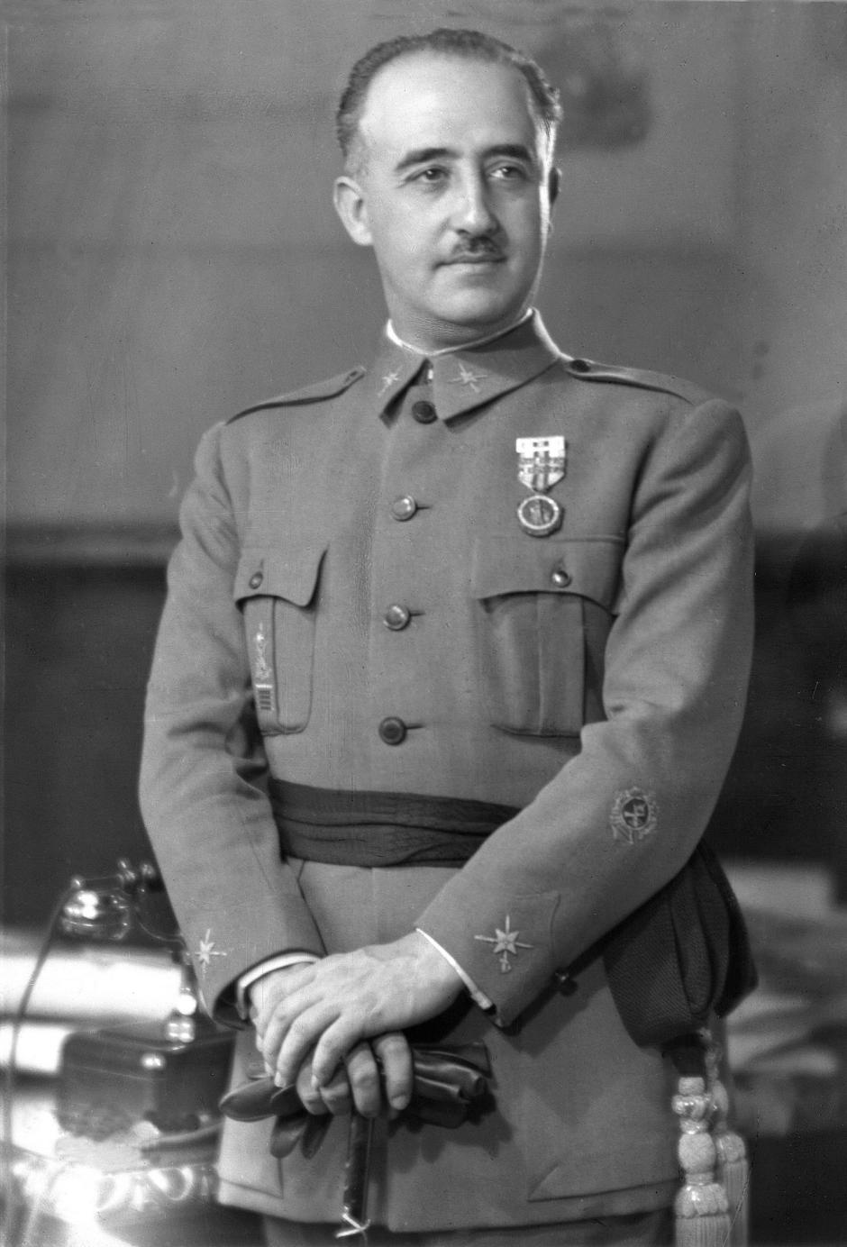 Retrato del general de brigada Francisco Franco Bahamonde