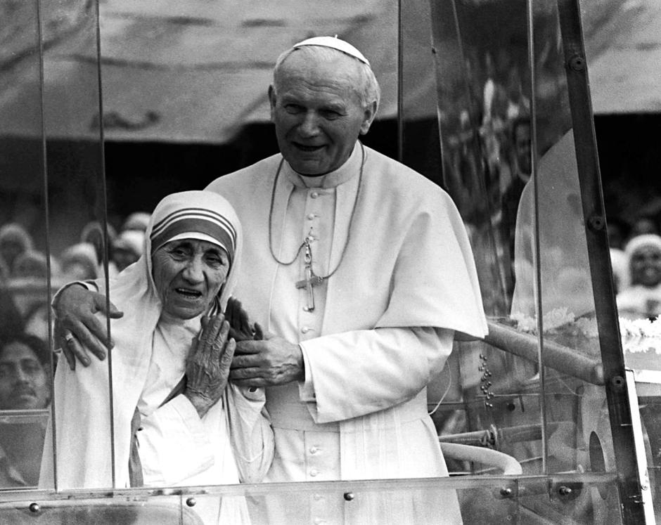 EL PAPA JUAN PABLO II DURANTE UNA VISITA OFICIAL A ALEMANIA.
ACTION PRESS / GALUSCHKA / © KORPA
03/05/1986
MUNICH *** Local Caption *** 05009162
MAY 3RD 1986 POPE JOHN PAUL II. VISITING GERMANY. HERE BEFORE A MASS IN THE OLYMPIC STADIUM IN MUNICH, BAVARIA.