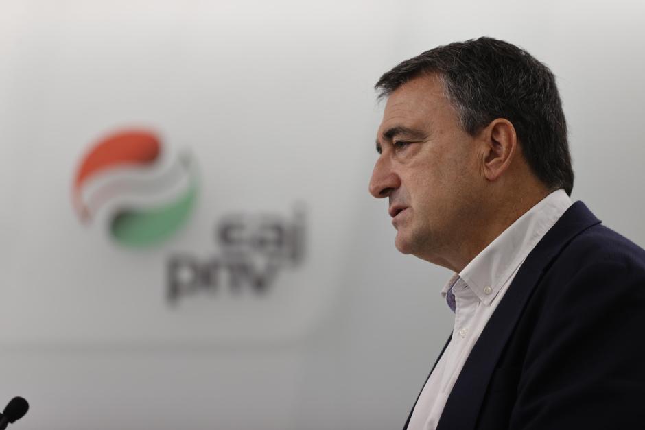 Aitor Esteban en una comparecencia este viernes