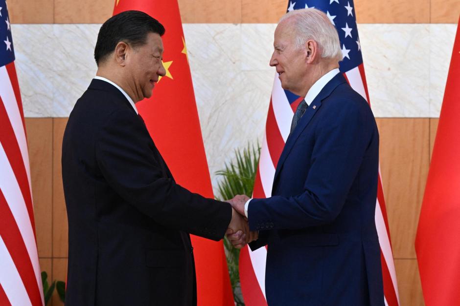 El presidente chino Xi Jinping y el presidente de EE.UU. Joe Biden
