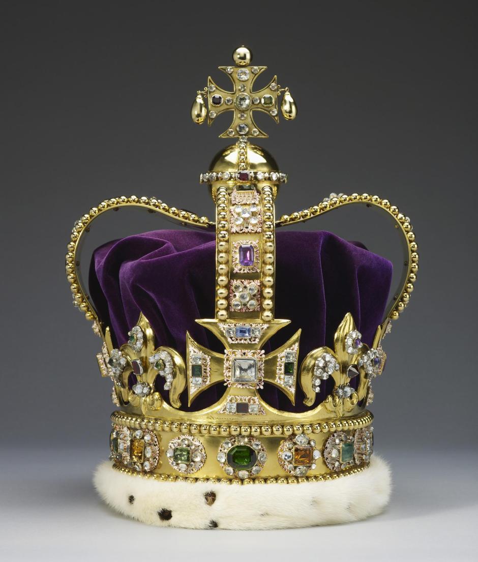 Corona de san Eduardo, con la que será coronado Carlos III de Inglaterra