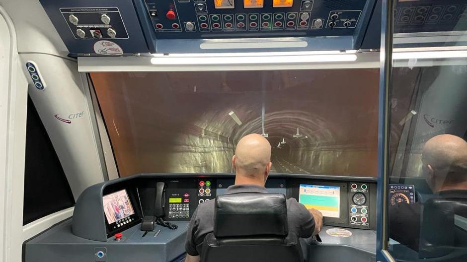 Simulador del Metro 8.000