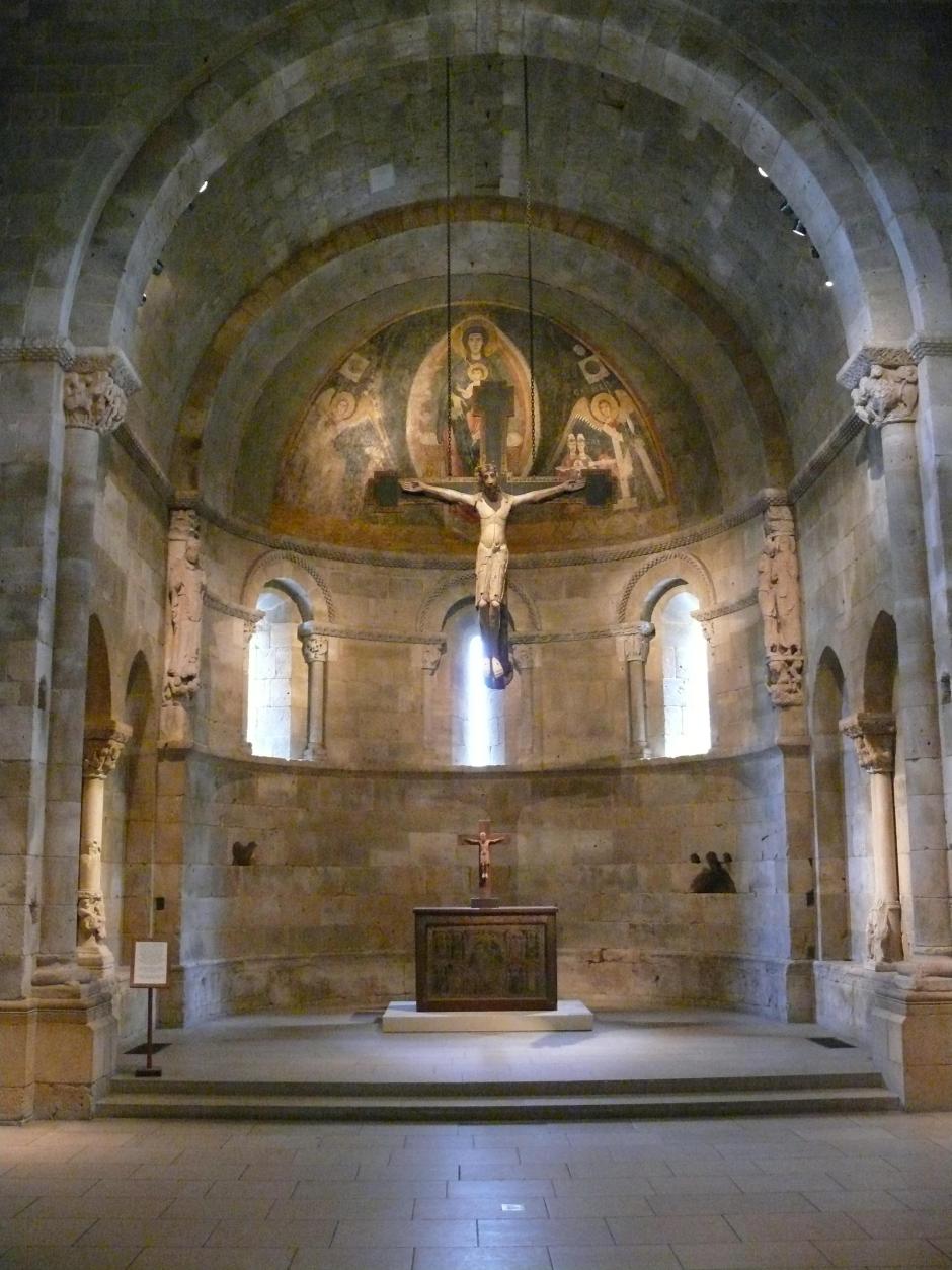 El ábside de San Martín de Fuentidueña, Segovia, en el Metropolitan de Nueva York