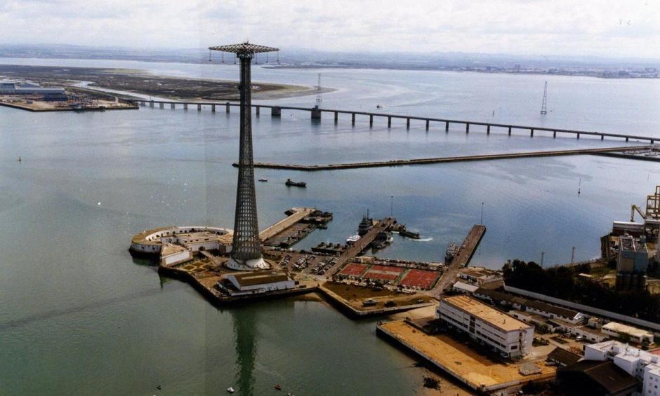 Estación naval de Puntales